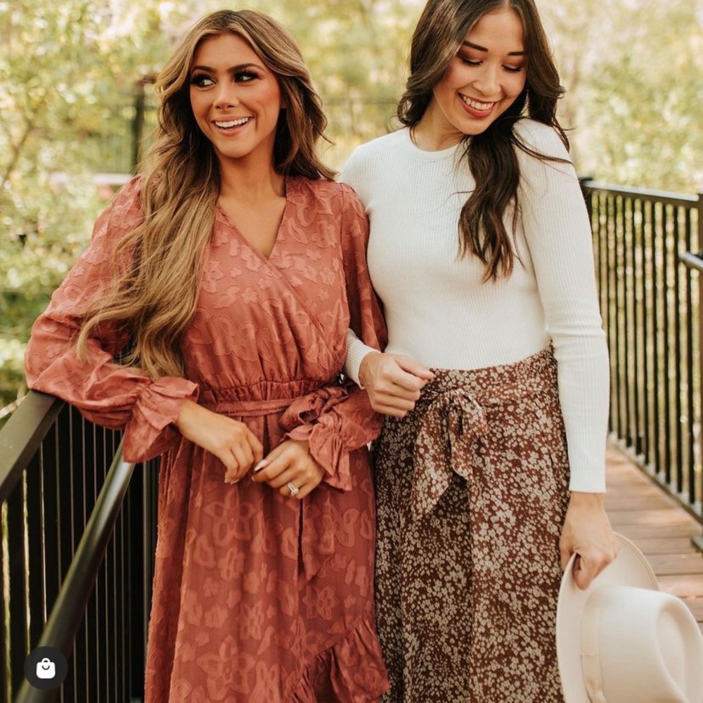 Pink Desert The Dixon Midi Dress in Dusty Rose